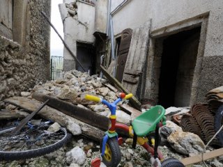 Fondazione Lonati sostiene l'Albero della Vita Onlus